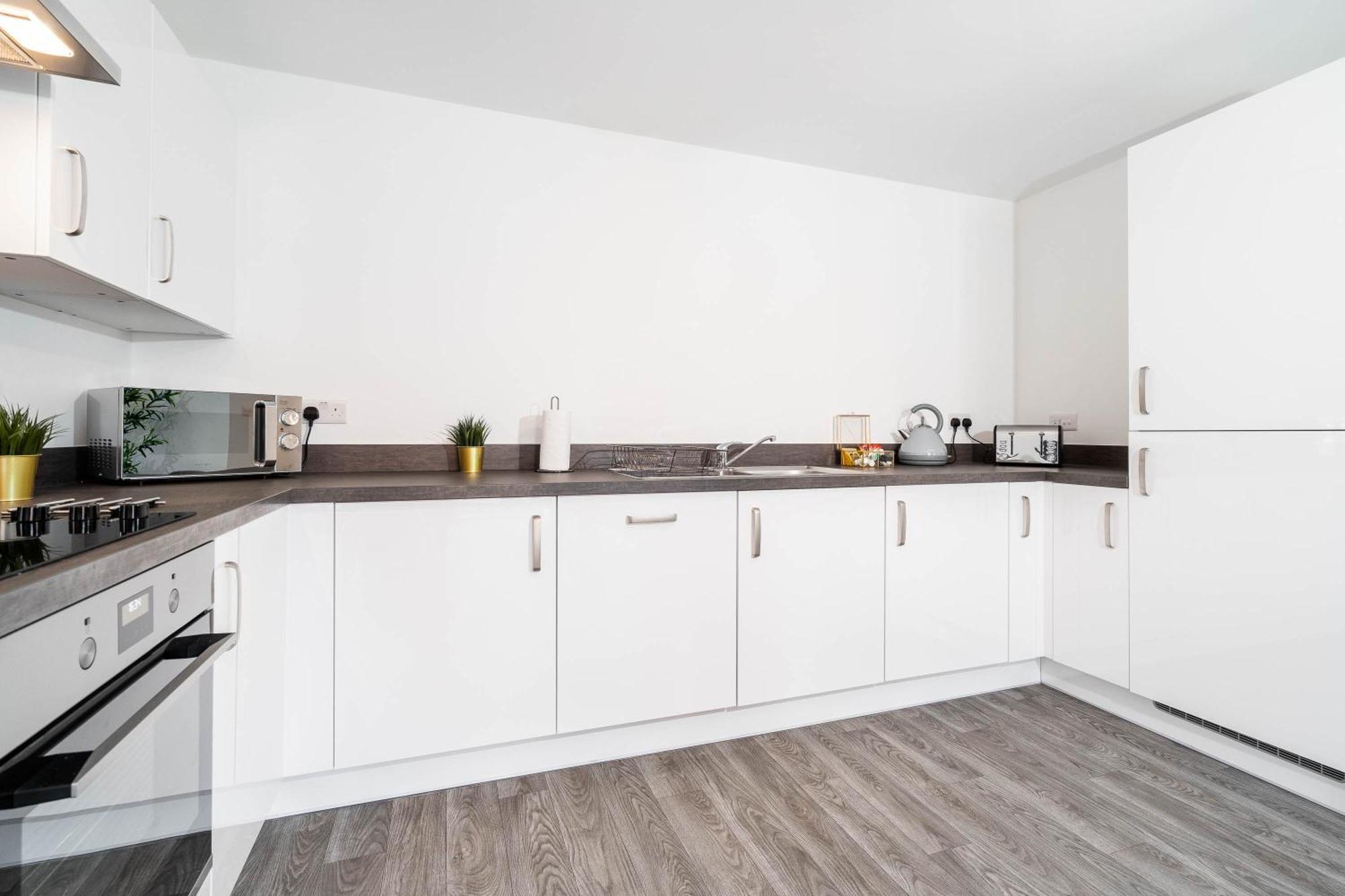 Luxury Apartment - Twin Beds - Selly Oak - Off-Street Parking - Free Netflix & Wifi - Top Rated 9Cc Бирмингам Екстериор снимка