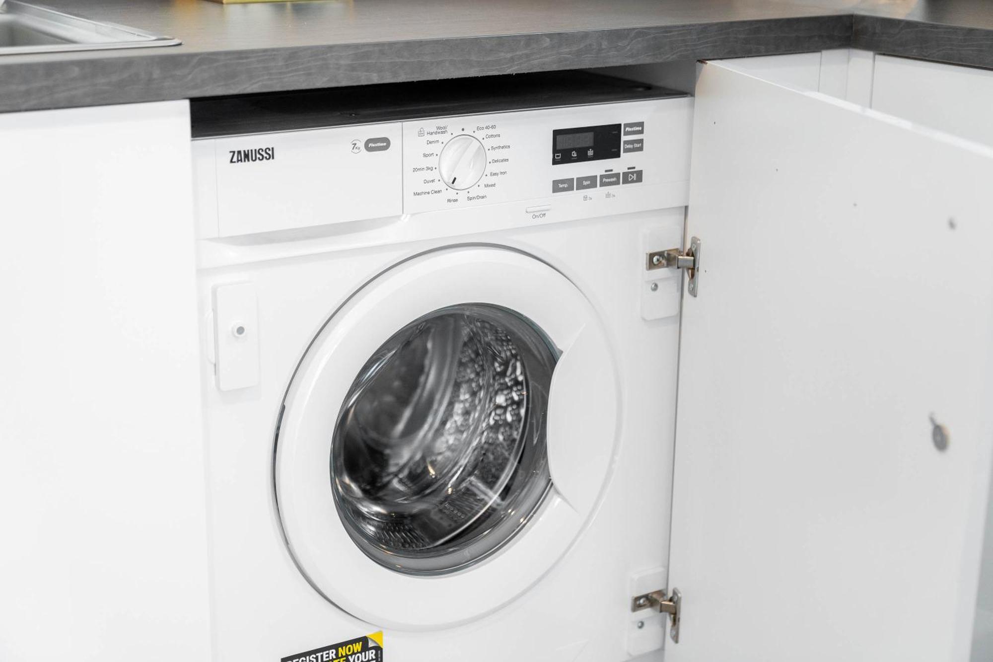 Luxury Apartment - Twin Beds - Selly Oak - Off-Street Parking - Free Netflix & Wifi - Top Rated 9Cc Бирмингам Екстериор снимка